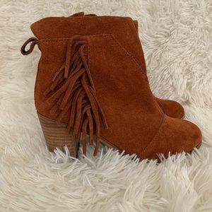 toms fringe booties